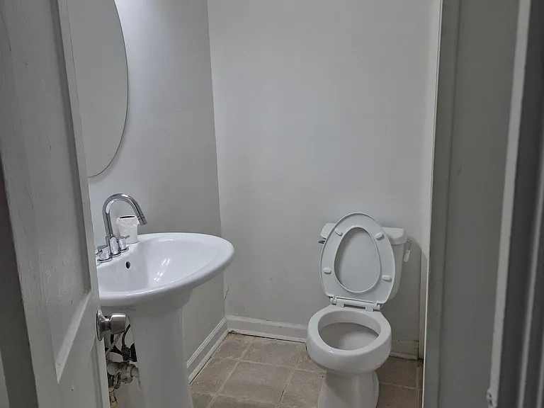 1810 Duke St #HOUSE — Photo 12