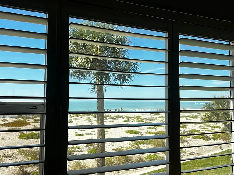 1150 Tarpon Center Dr #201 — Photo 38