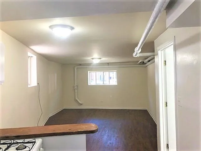 2322 W Wilson Ave #G — Photo 4