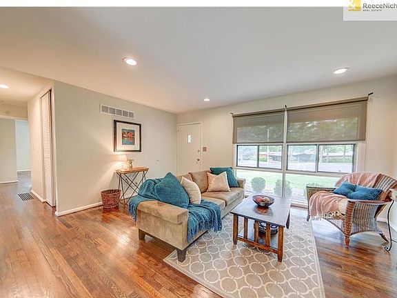 Home has Updated Recess Lighting