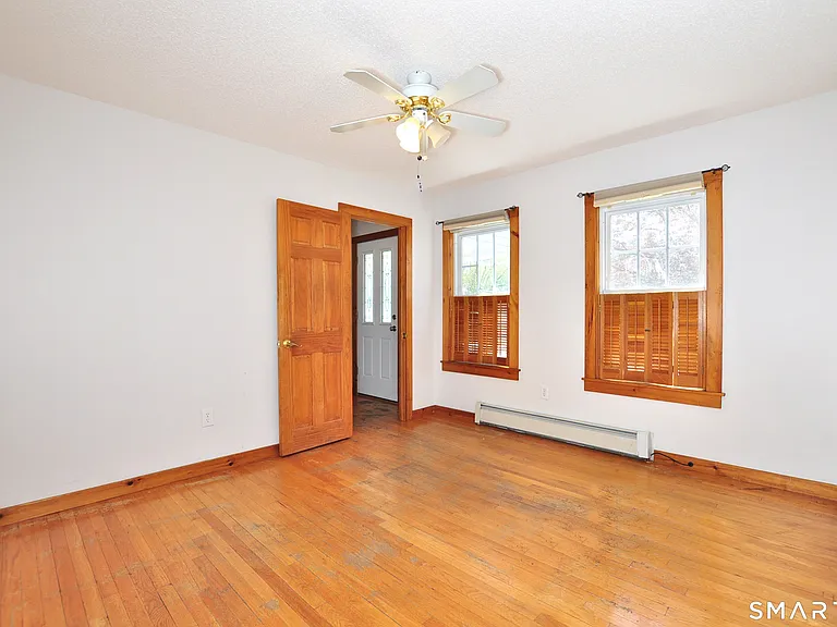 90 Niles Rd — Photo 8