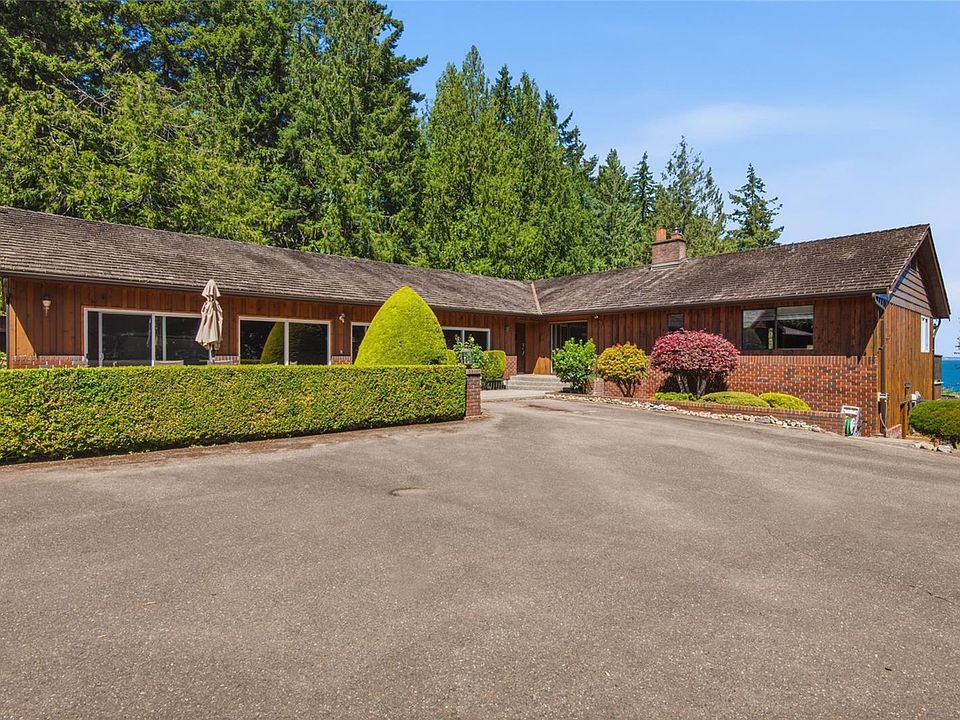 1st image of 5071 Island Hwy W