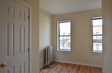 Rented by CITY SKYLINE REALTY INC