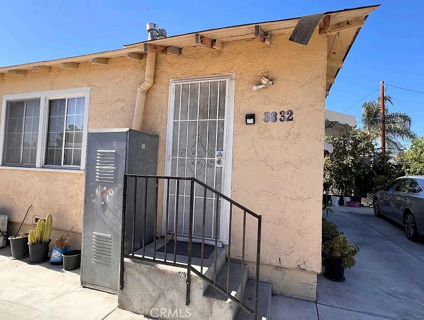 1 bed, 600 sqft, $1,800 — Photo 1