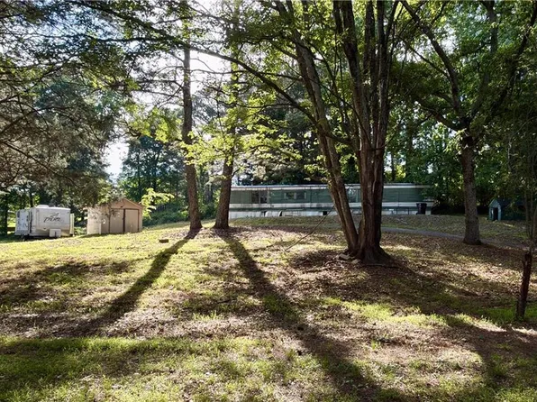 336 Johnson Dupree Ln, Acworth, GA 30102