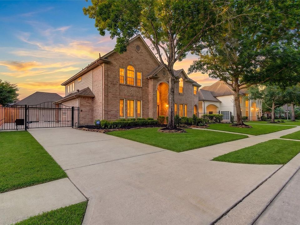 1st image of 12806 Rock Falls Way