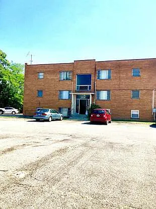 Building Photo - 3318 Camvic Ter