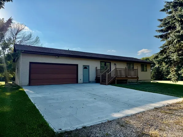 27661 Town Ave, Worthington, MN 56187