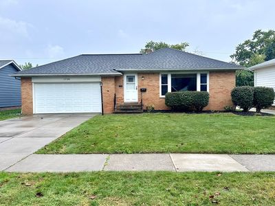 1730 Chelmsford Rd, Mayfield Heights, OH, 44124