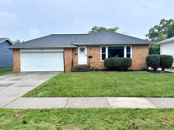 1730 Chelmsford Rd, Mayfield Heights, OH 44124