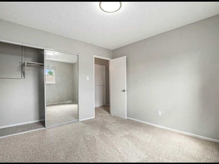 9004 E Mansfield Ave — Photo 18