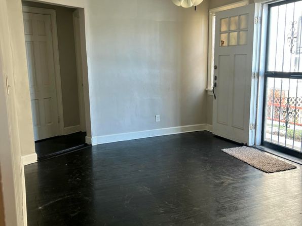 louisville-kentucky-73506356 picture