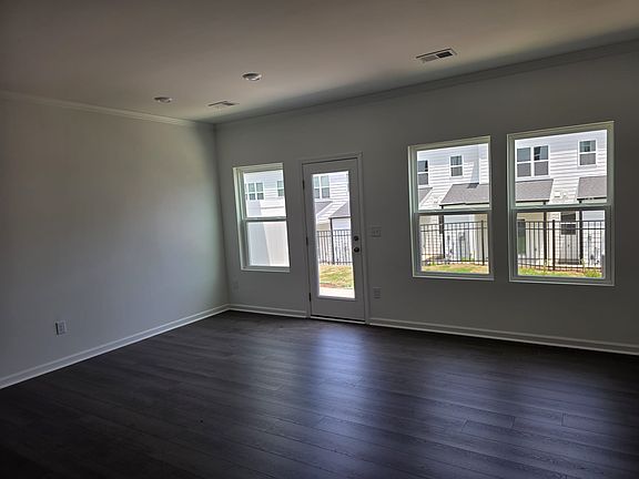 5th image of 1126 Merlot Hills Ln