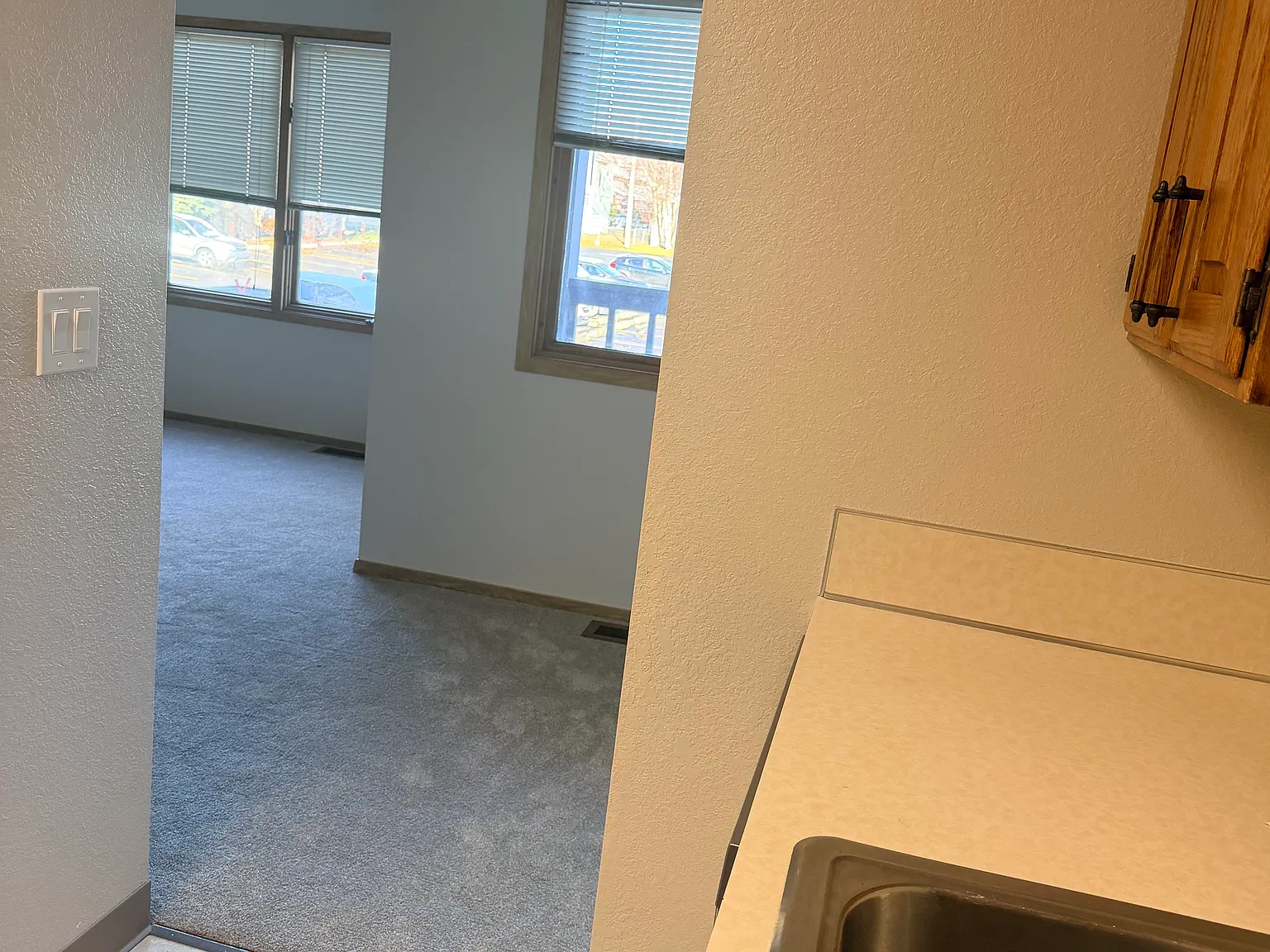 2 bed, $1,900 — Photo 2