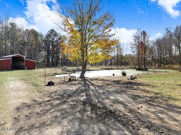 645 Woodards Dairy Road, Kenly, NC 27542