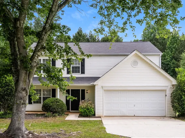 626 Stonecrest Dr, Loganville, GA 30052