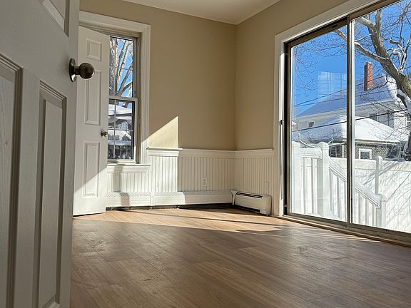 3rd image of 21 Brockton Ave Floor 1