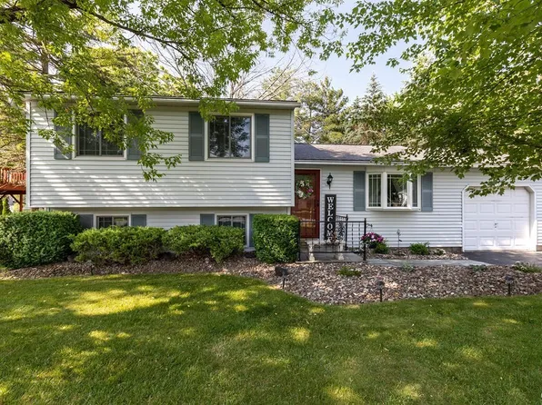 3975 Sandpiper Ln, Liverpool, NY 13090