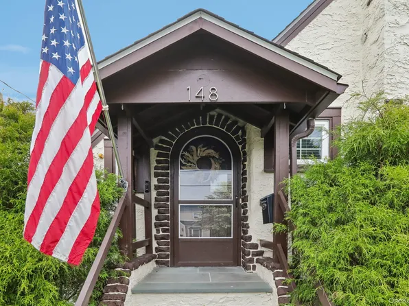 148 Chelsea Street, Hawthorne, NY 10532