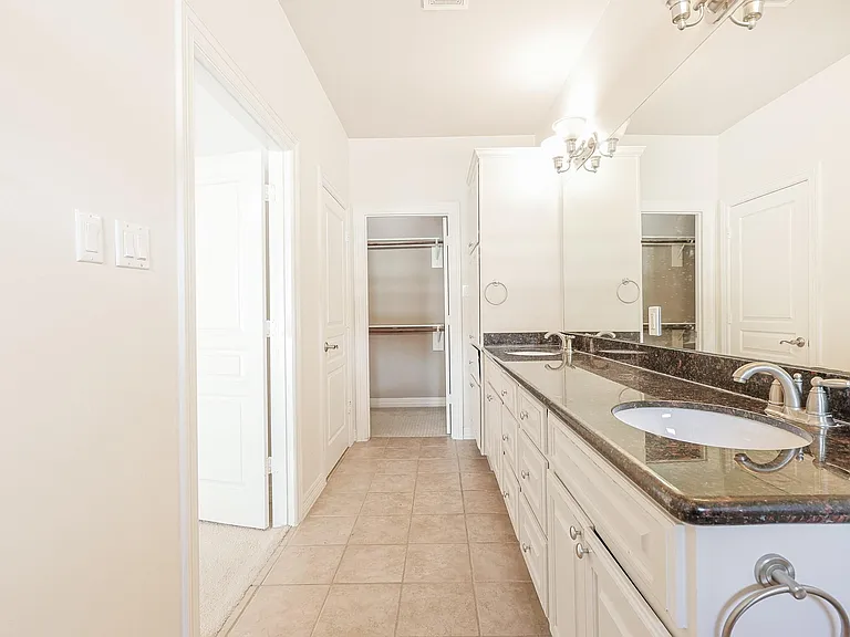 2540 Prospect St #C — Photo 20