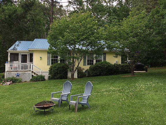 3rd image of 66 Keats Branch Dr