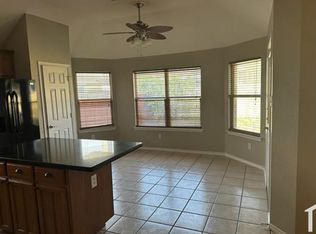 4400 Southbend Dr, Fort Worth, TX 76123