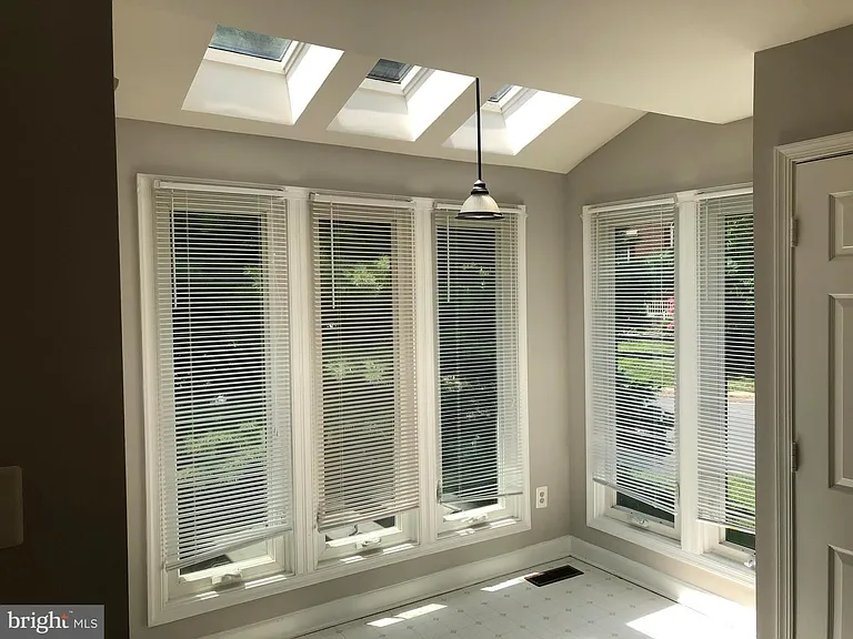13859 Wakley Ct — Photo 5