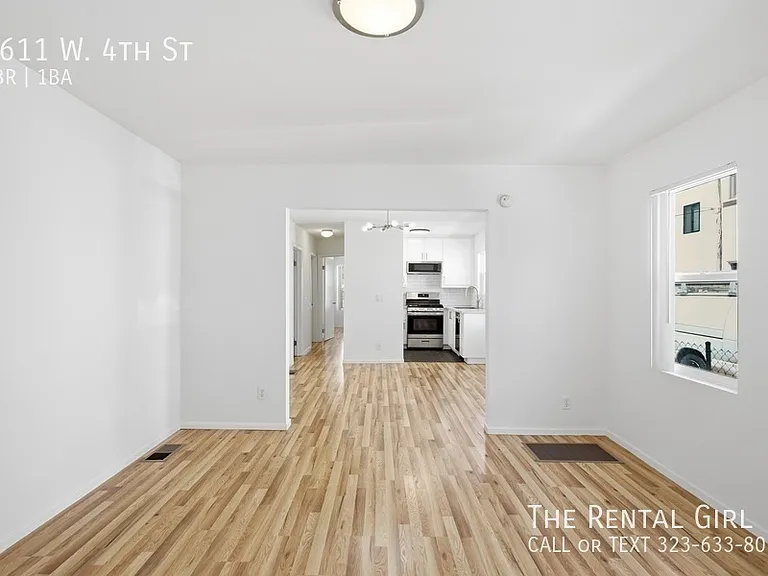 3611 W 4th St — Photo 1