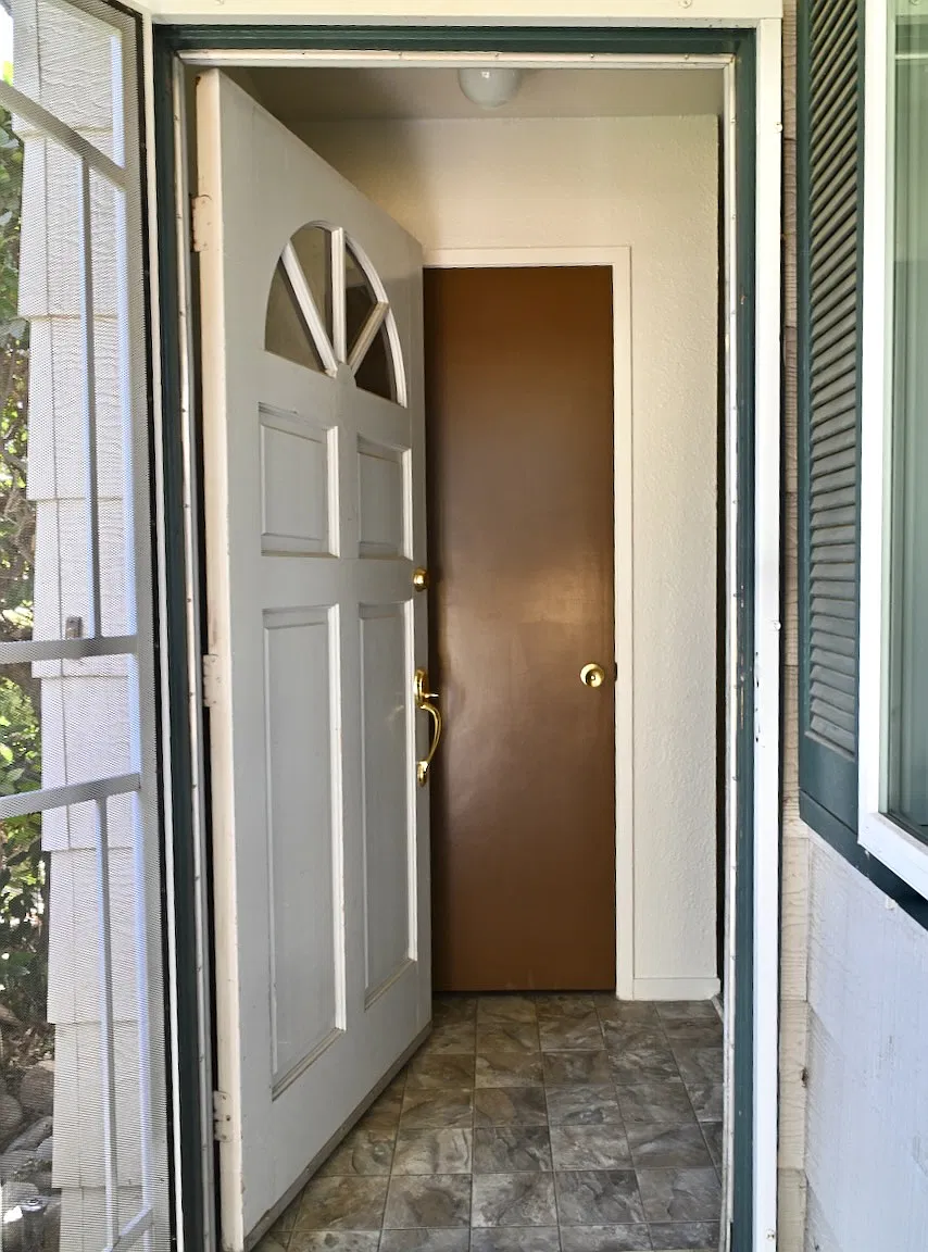 2 bed, 700 sqft, $1,550 — Photo 2