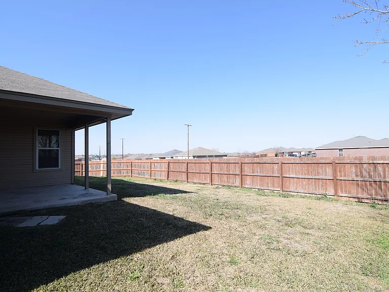 3401 Lorena Dr — Photo 22