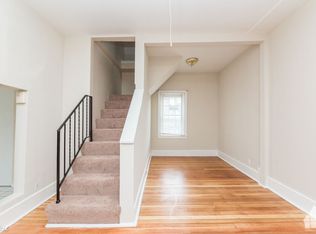 1401 W School St, Chicago, IL 60657