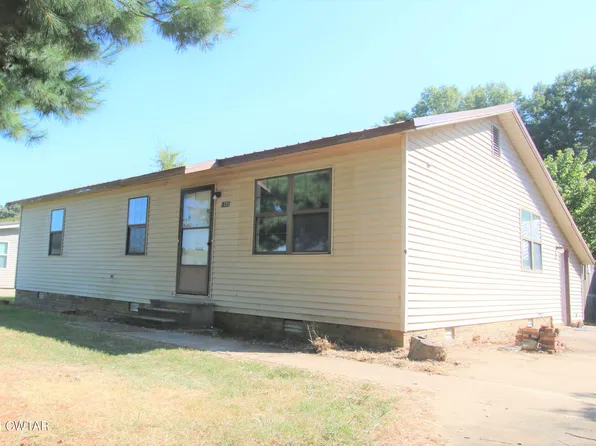 1085 Hays St, Milan, TN 38358