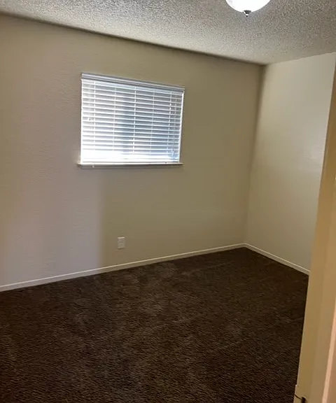944 S Dayton St — Photo 4