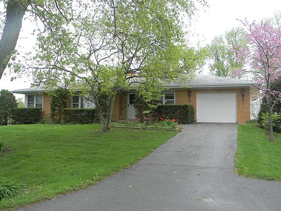 3rd image of 23W622 Ardmore Ave