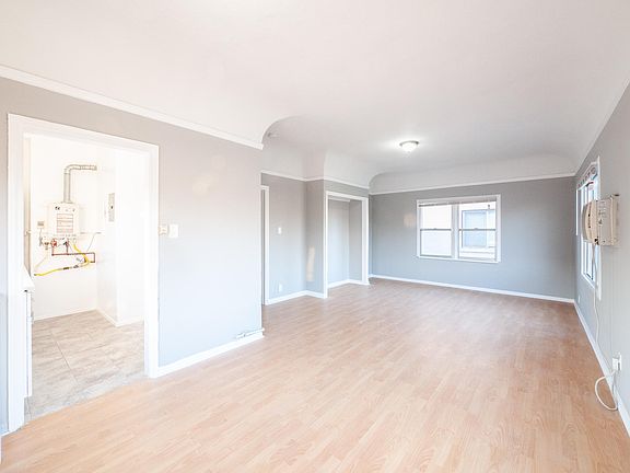 2nd image of 205 N Berendo St #1/4