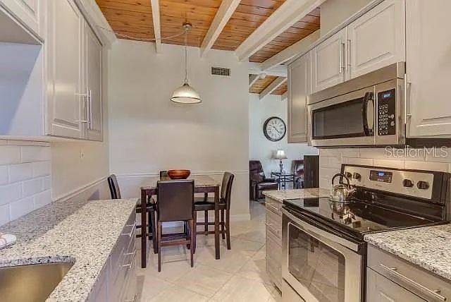 6006 Midnight Pass Rd #64 — Photo 5