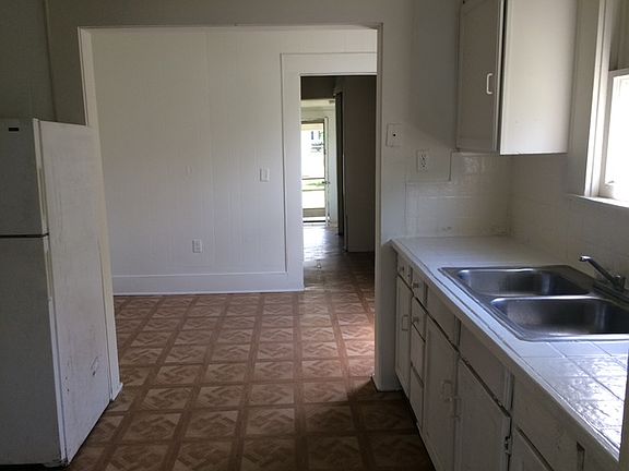 2nd image of 818 W Theo Ave #E