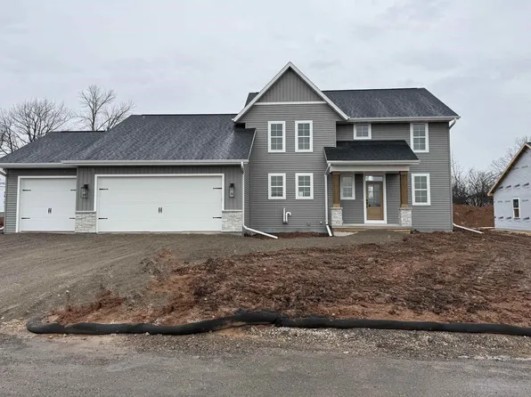 1625 Founders St, Neenah, WI 54956