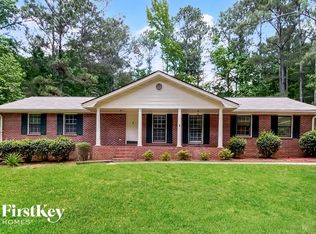 81 Fair Oaks Dr SE, Conyers, GA