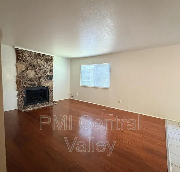 6222 Porterfield Ct — Photo 4