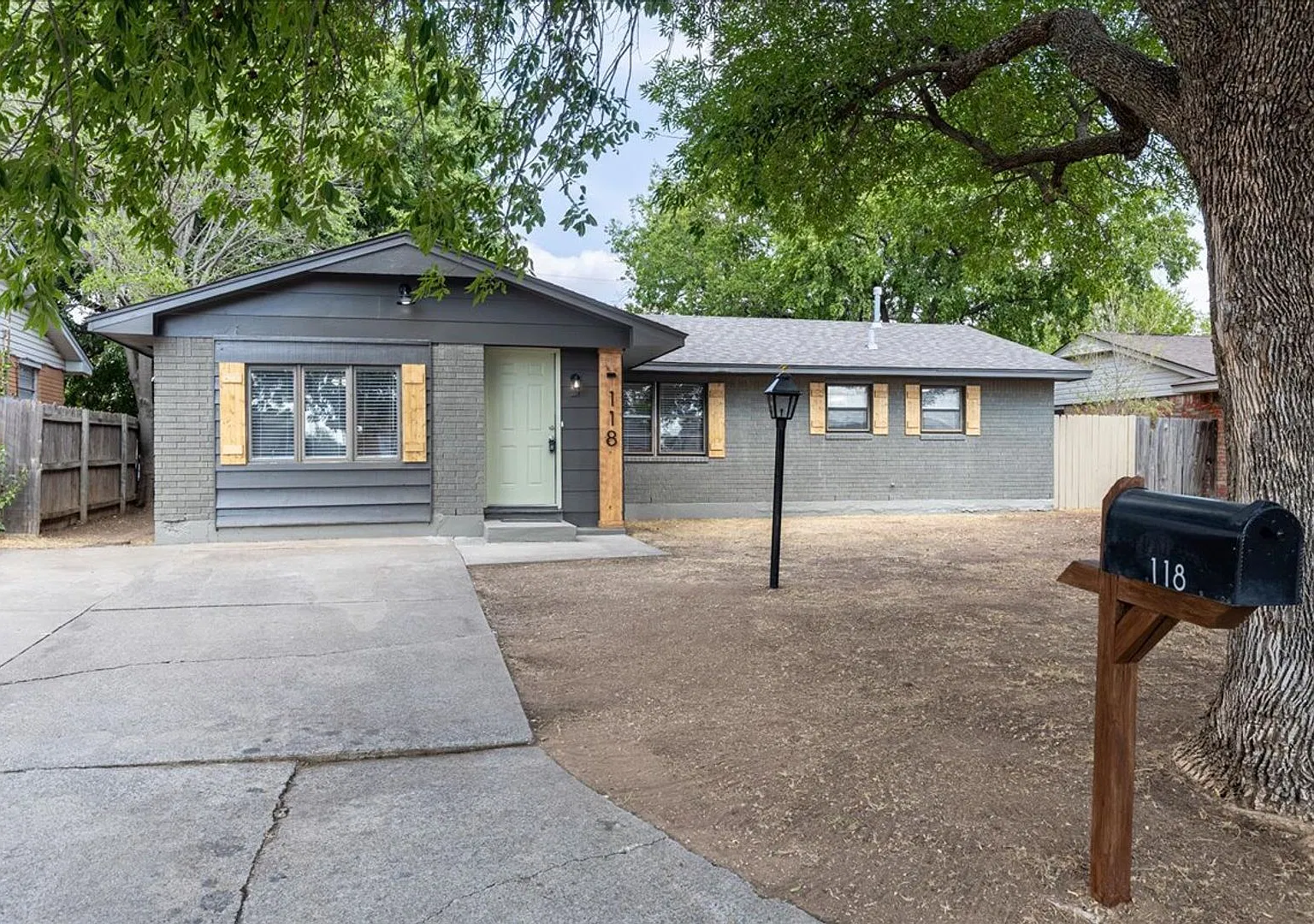 Beautifully Renovated 4 Bedroom, 1 1/2 Bath Home — Photo 1