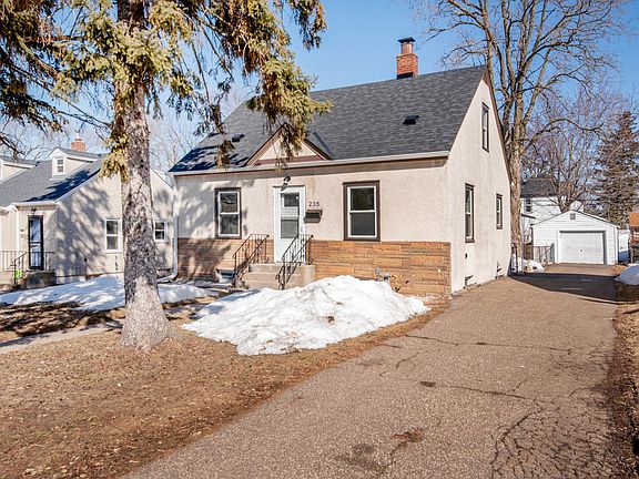 2nd image of 235 Wyoming St E