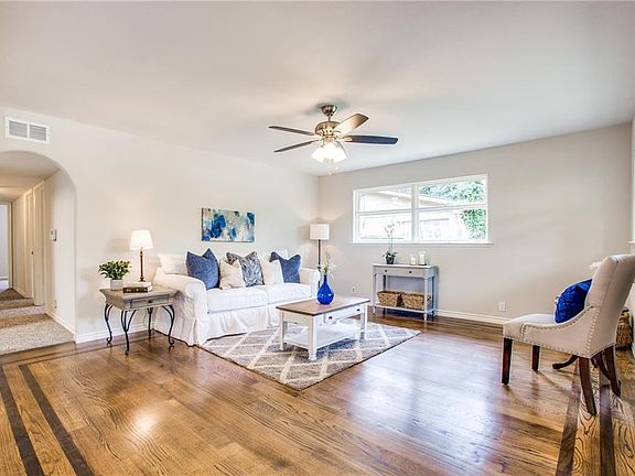 4th image of 11627 Coral Hills Dr