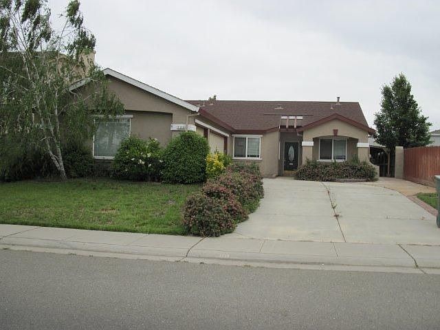 2nd image of 705 McDevitt Dr
