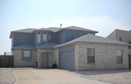 Great curb appeal!