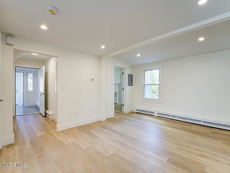 54 Main St #1 — Photo 9