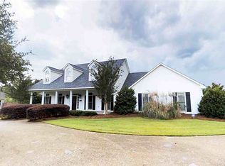 221 Richardson Rd, Ridgeland, MS 39157