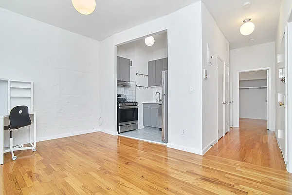 Rented by Corcoran | media 18