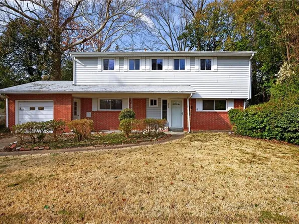 5532 Poplar Hall Dr, Norfolk, VA 23502
