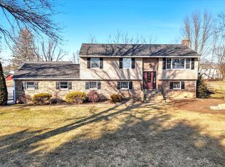31 Ogden Dr, Birdsboro, PA 19508